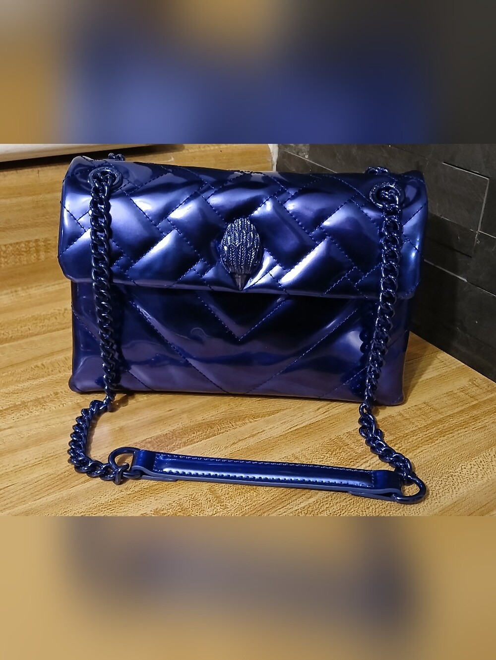 Kurt Geiger NWT Blueish Metallic Kensington & Dustbag - Picture 2 of 10